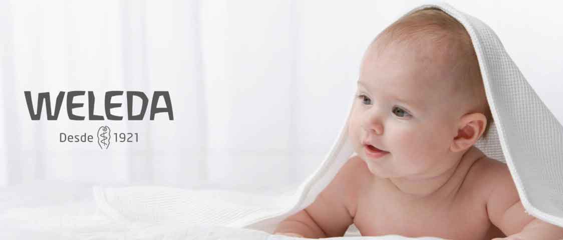 Caléndula para crema dermatológica en el cuidado de la piel de los bebés.